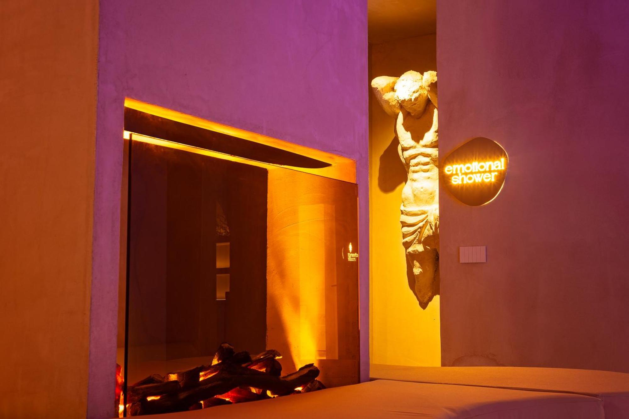 Maritim Marina Bay & Casino Adult Friendly Hotel Wlora